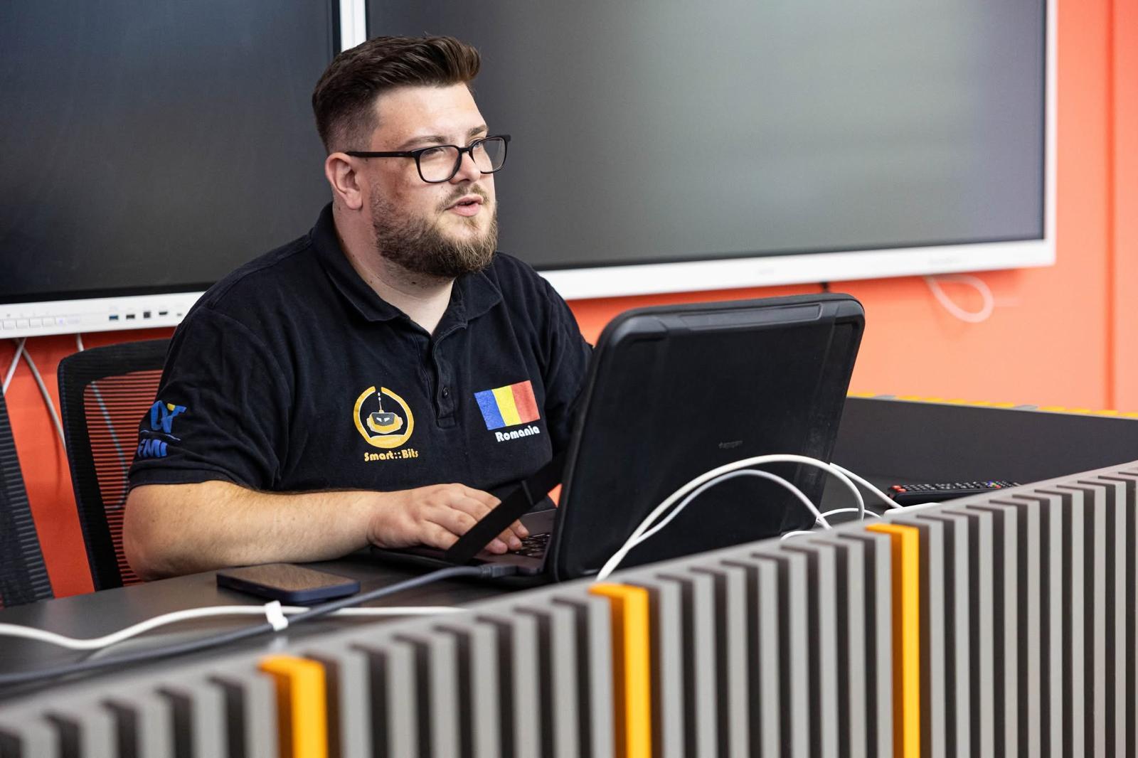 WhatsApp Image 2025-08-28 at 09.11.34 (2).jpeg