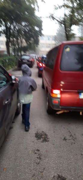 acces blocat scoala titluescu cluj 3.jpg