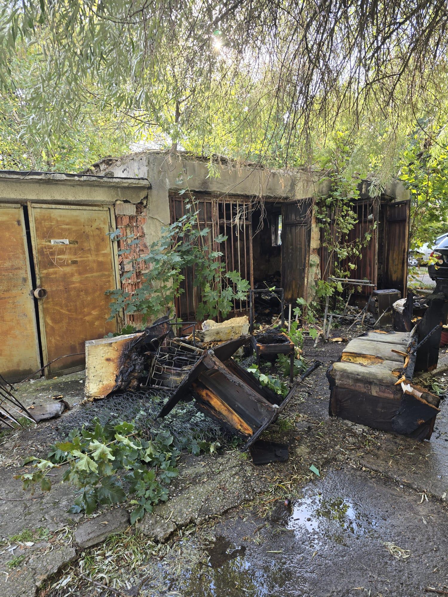 garaje cluj strada tatra 2.jpg