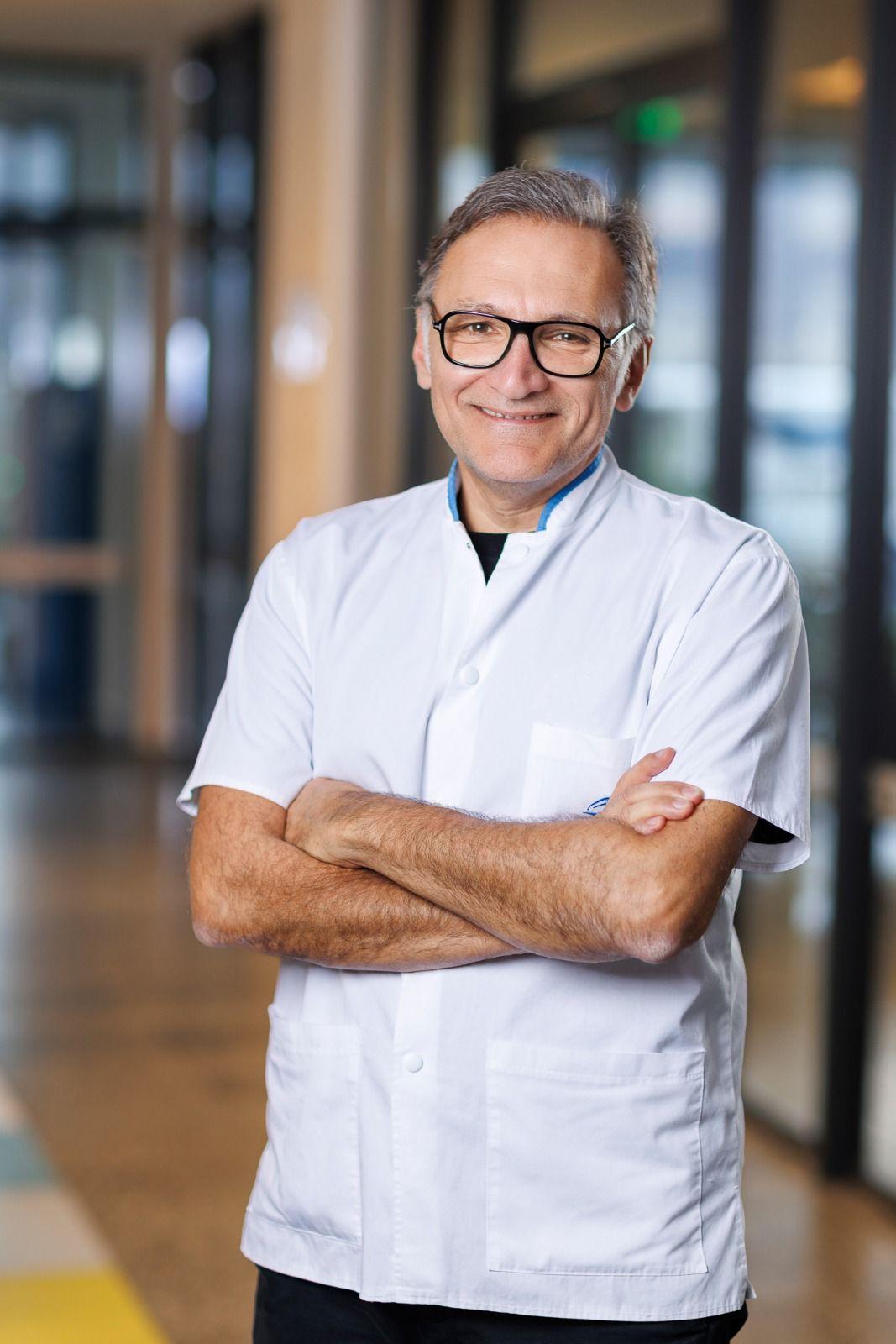 Prof. Dr. Horace Roman.jpeg