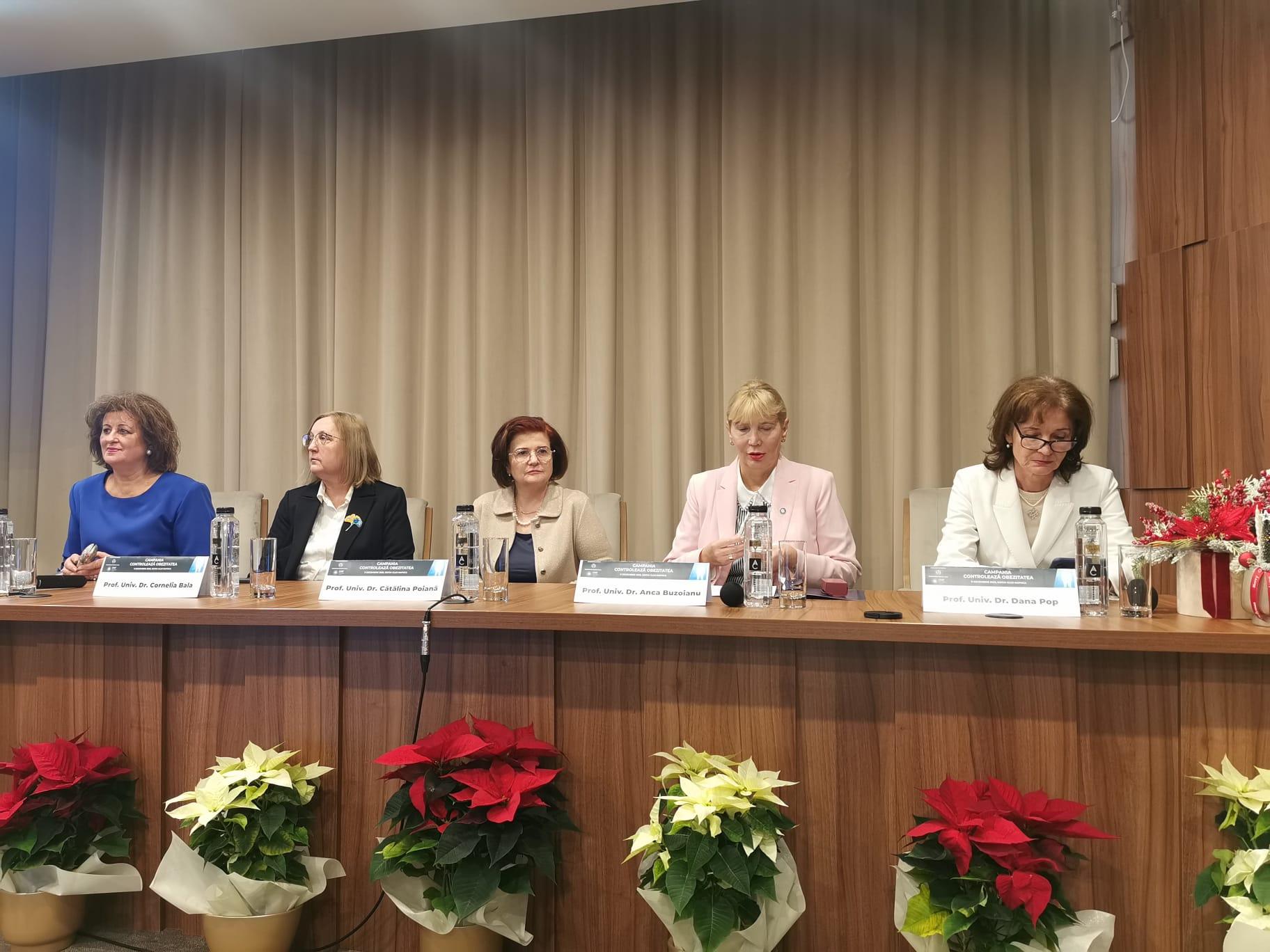 anca buzoianu conferinta.jpeg