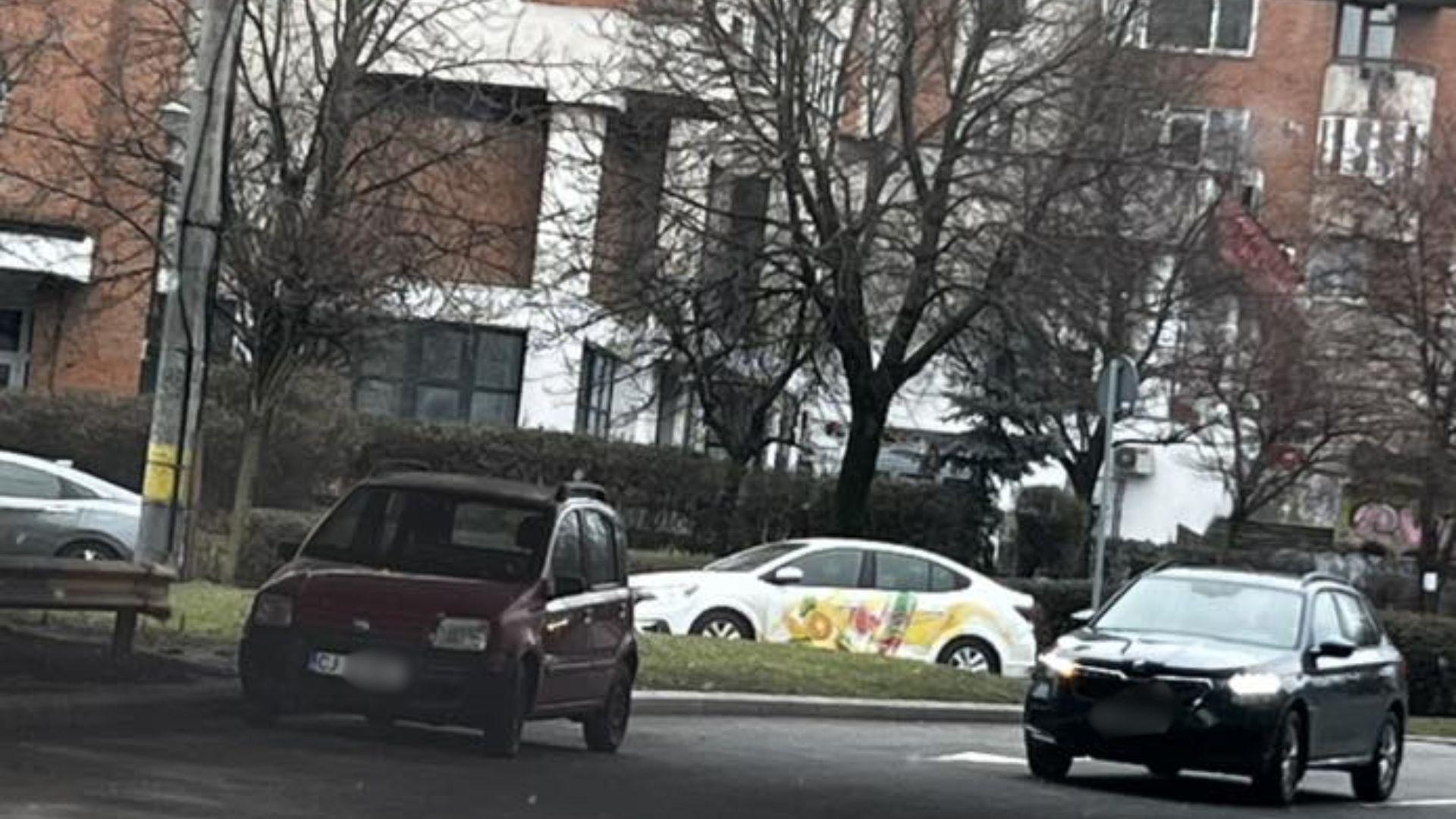 Bărbatul a fost extras din autoturism de către pompieri. Din nefericire, cele două victime declarate decedate aveau aproximativ 25 de ani. Conducătorul autotrenului refuză transportul la spi - 2026-02-02T123633.545.jpg