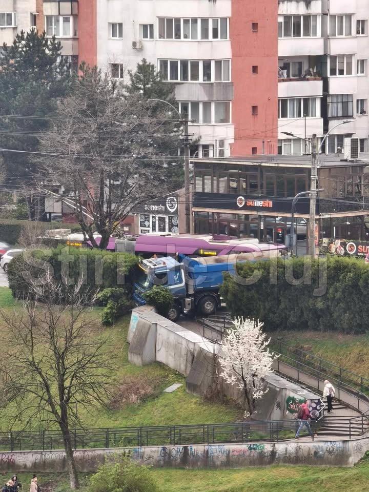 WhatsApp Image 2026-04-03 at 11.13.27.jpeg