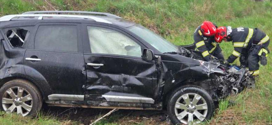 masina lovita de tren 2.JPG