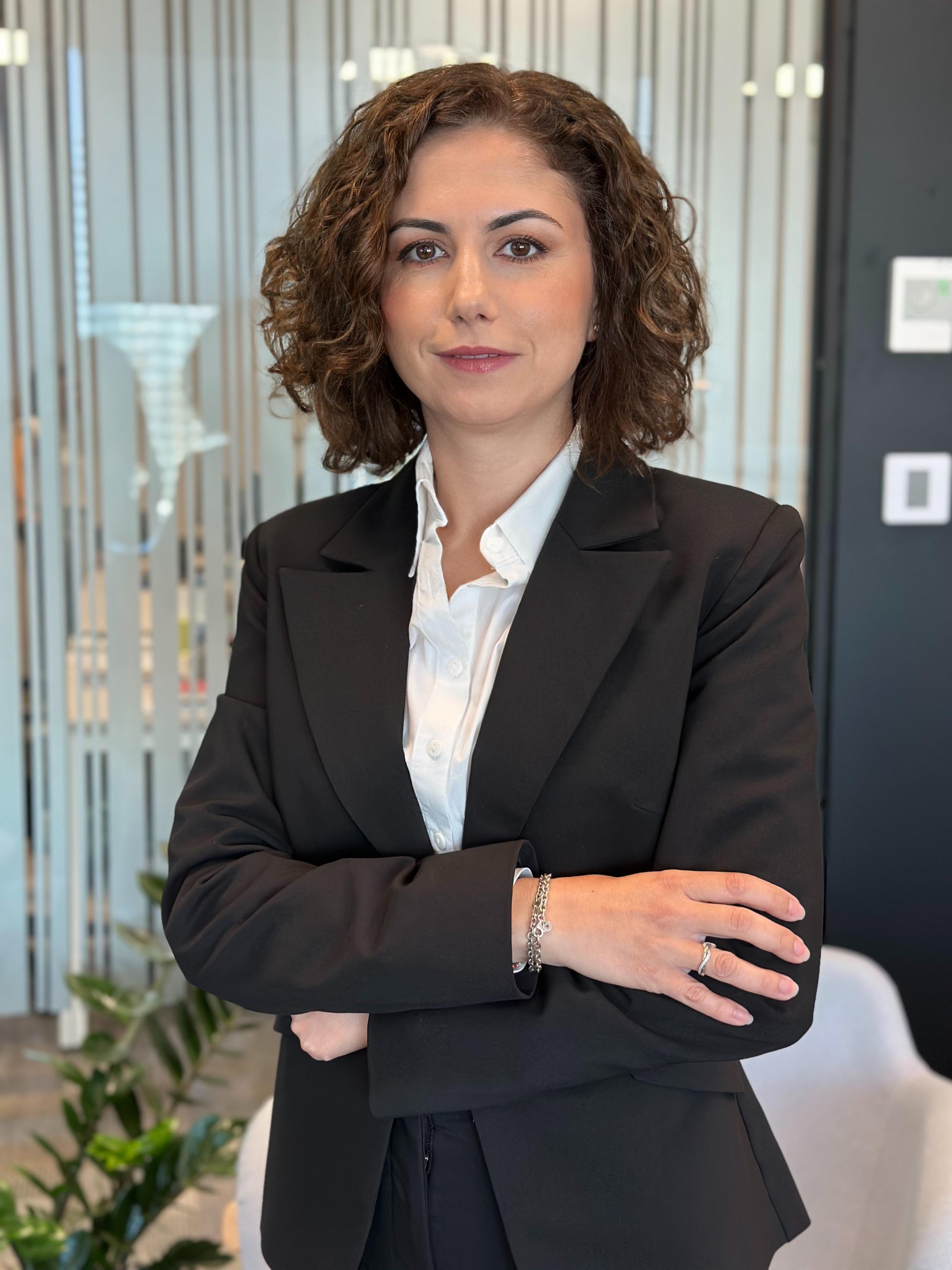 Nicoleta Bott_BT Direct (1).JPG