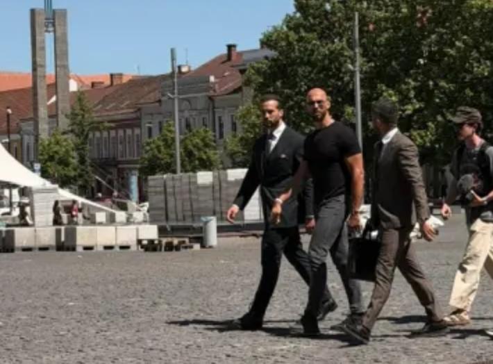 fratii tate in vizita la cluj.png
