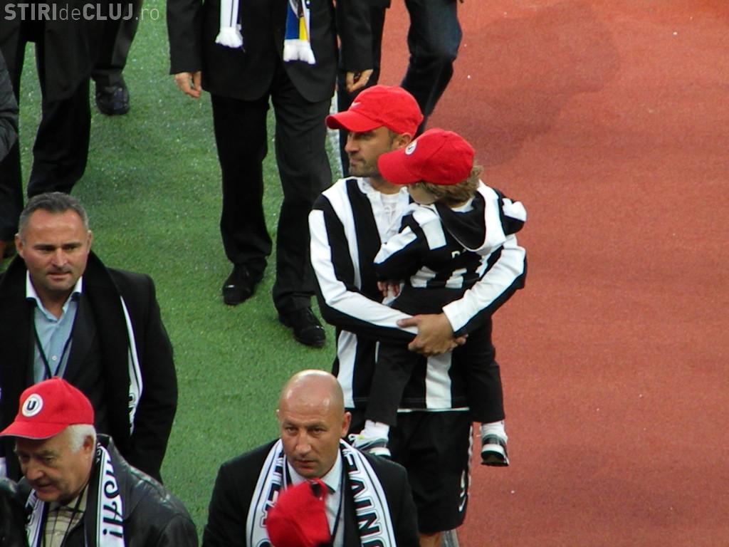 Tricourile De Epoca Ale U Cluj Au Fost Inmanate Celor Care Au Licitat Cel Mai Mult Cine Sunt Castigatorii Stiri De Cluj