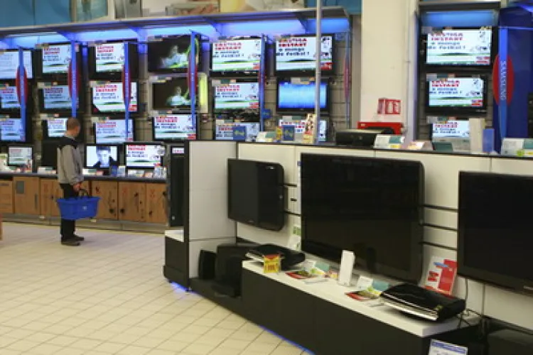 Furau si s-au trezit cu politistii la usa