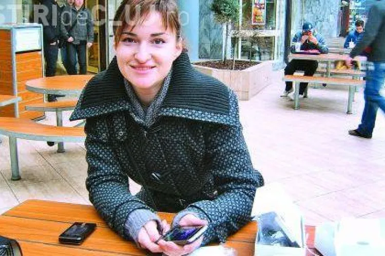 Telefonul Nexus One, de la Google, a ajuns in Romania -  VIDEO