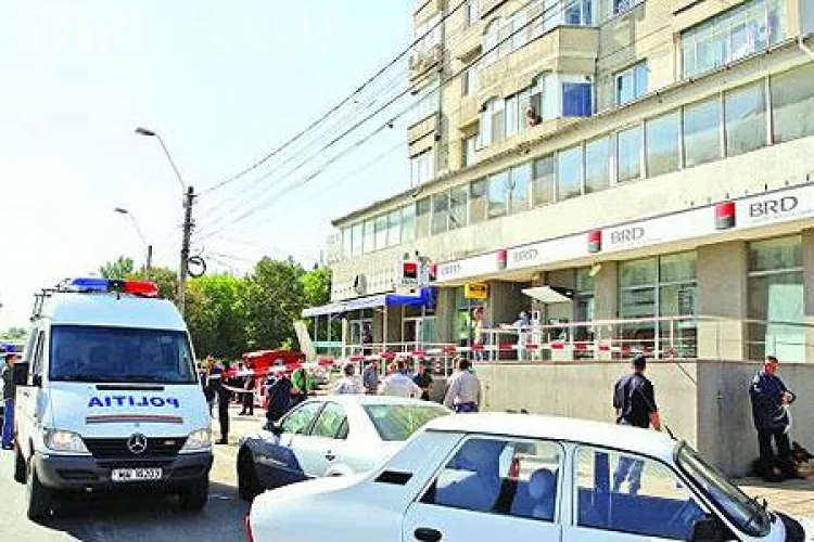 Pistolul era de jucarie, iar camerele de supraveghere de la BRD Timisoara nu au functionat in timpul jafului