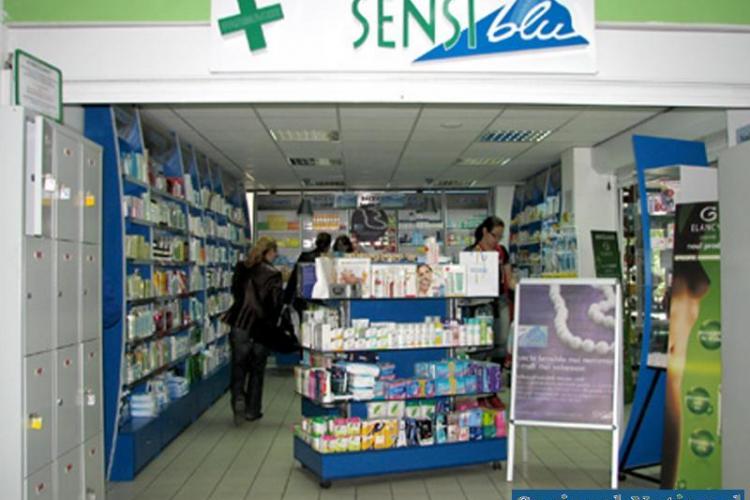 675 de kilograme de medicamente si cosmetice expirate de la Sensiblu din Cluj au fost ridicate in urma controalelor OPC