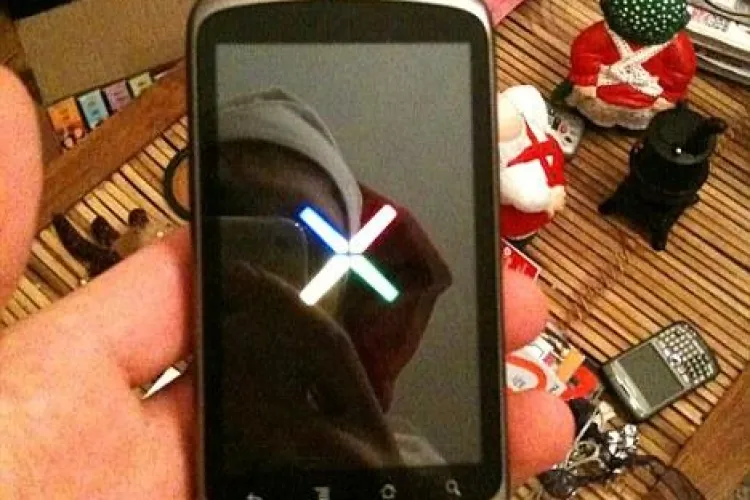 Google lanseaza de Anul Nou un telefon care va 