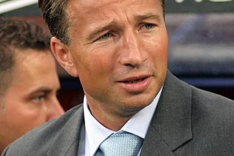 Dan Petrescu, alias "agentul Mulder" , este noul antrenor de la FC Kuban