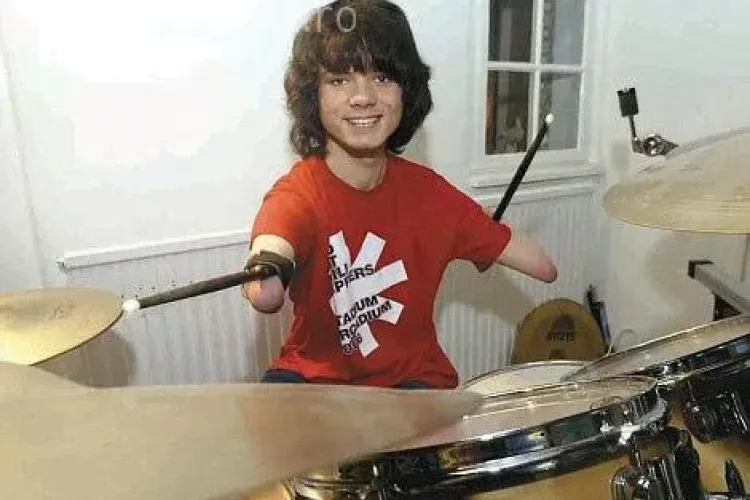 Un roman, cu handicap sever si orfan, a ajuns student la Oxford