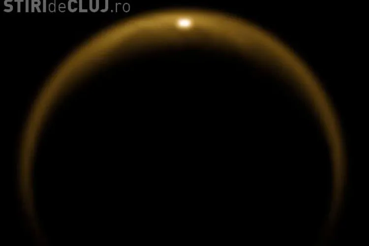 Exista apa pe luna lui Saturn
