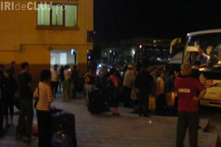 EXCLUSIV - Un "tepar", care promitea slujbe in Italia, a fost batut de "clienti"  in autogara Beta din Cluj