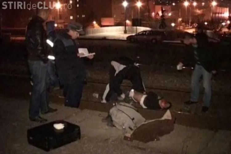 Un student a murit, iar alti doi sunt in stare de soc  dupa ce au fost loviti de un tren in halta Clujana