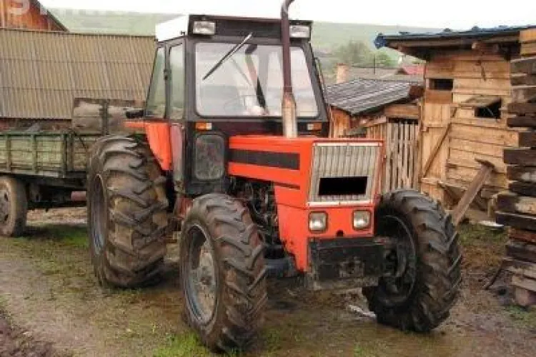  17.000 lei pentru cei care se asociaza sa-siiînlocuiasca tractoarele uzate