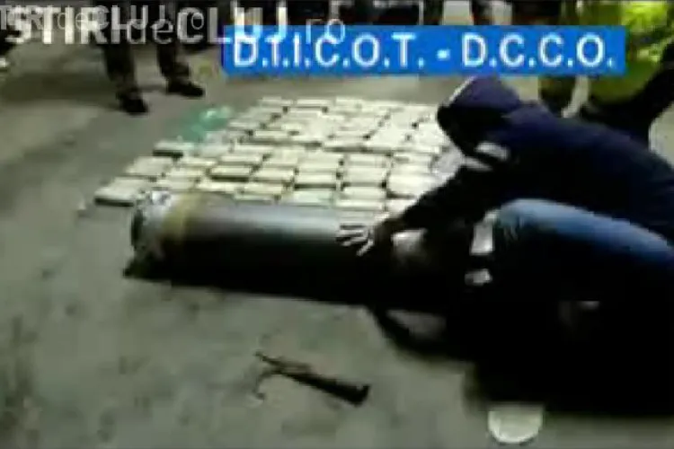 100 de kg de heroina capturata in vama Varsand, judetul Arad, intr-un TIR cu ajutoare pentru Haiti - VIDEO si FOTO