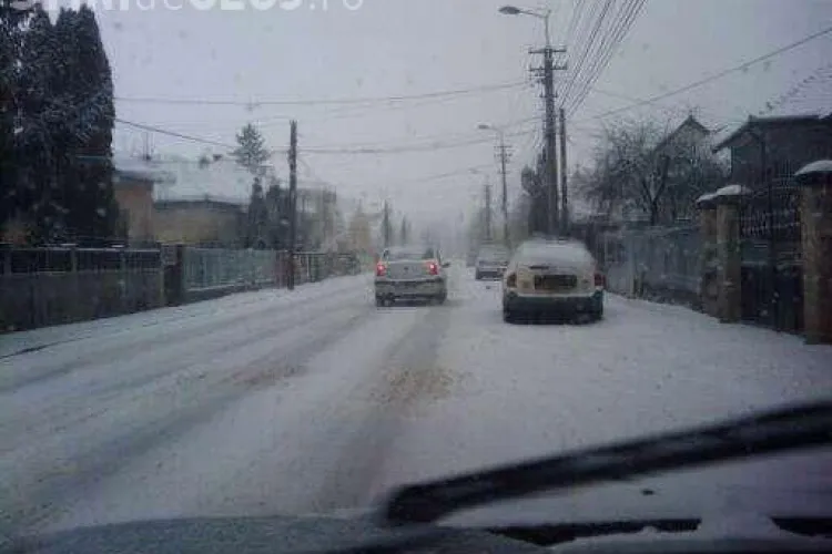Cluj-Napoca, oras blocat de zapada cazuta la prima ora a diminetii