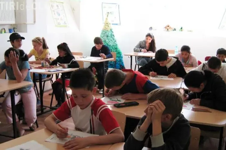 Mii de copii ai "capsunarilor" sufera in tacere in Cluj 