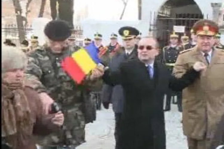 Premierul clujean si-a dat mana cu ...bucurestenii de ziua Micii Unirii-Vezi VIDEO