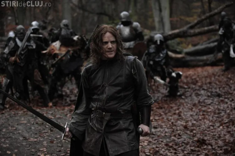 Copia filmului "Stapanul Inelelor" a costat 28.000 de euro si a fost vazuta deja de 500.000 de persoane - Vezi trailer