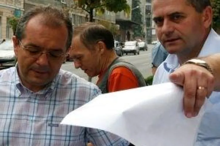 Mircia Giurgiu este parlamentarul cu cele  mai multe initiative legislative