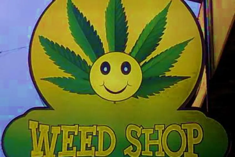 Politistii din Cluj au pornit sa inchida "magazinele de vise", dar patronii nu erau "acasa"