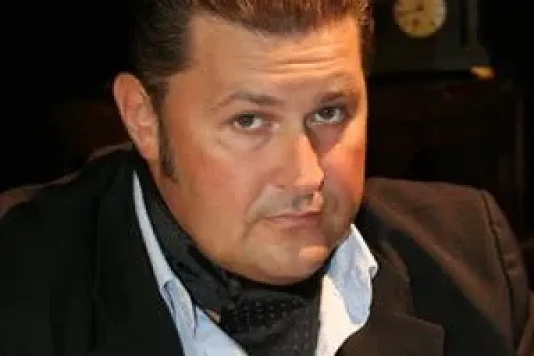 Toni Tecuceanu a murit din cauza unei bacterii luata de la un aparat de ventilatie