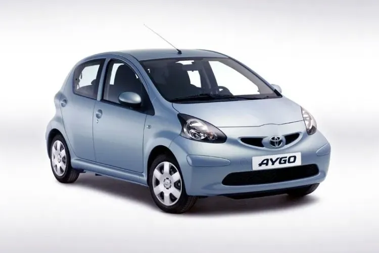 Toyota Romania cheama in service 12 500 de masini pentru verificarea acceleratiei. Nr tel in Cluj 0264-441214