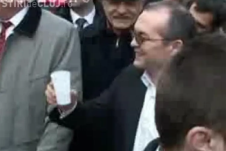 Boc a baut tuica si a mancat mici la sarbatoarea de la Remarul 16 Februarie - VIDEO