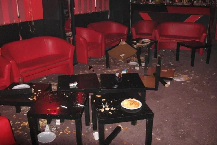 Scandal intr-un bar din Apahida. Un barbat a fost injunghiat si mai multe persoane au ajuns la spital