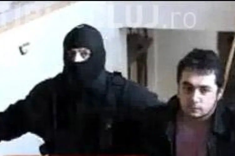 Autorii jafului de la Banca Transilvania, prinsi pe baza probelor ADN