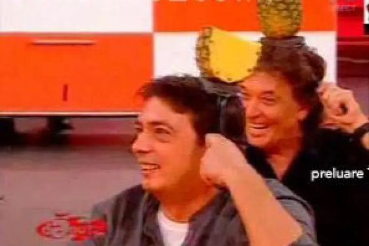 Chitaristul trupei Holograf a ajuns la spital, dupa ce a fost lovit in cap cu sabia, in direct la Danut SRL-VIDEO si FOTO