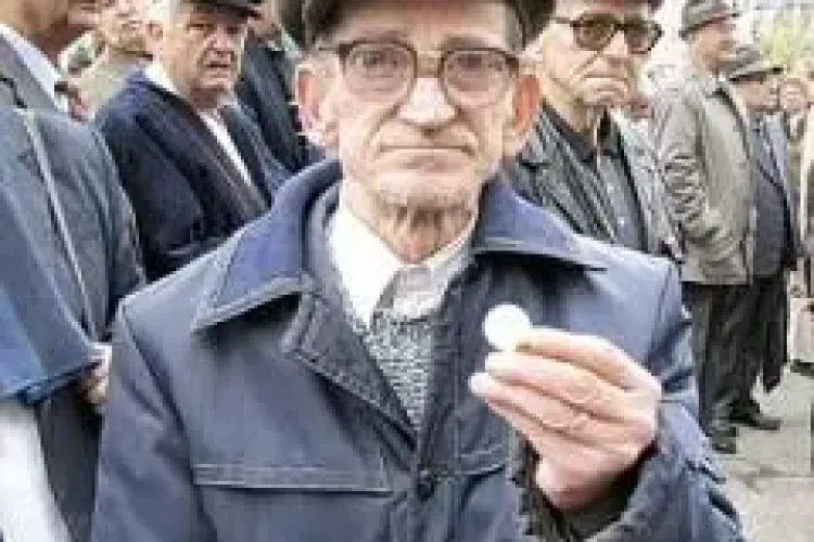 Doar pensia minima va fi indexata, deocamdata