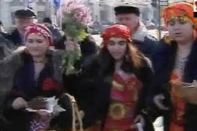 Vrajitoarele au descantat Parlamentul cu "apa pleznita" din Somes - VIDEO