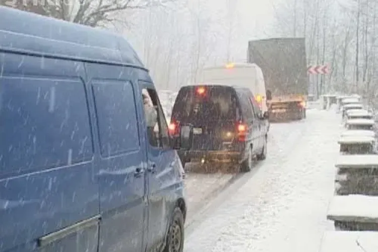Accident cu 20 de masini pe autostrada A1. Sapte persoane ranite