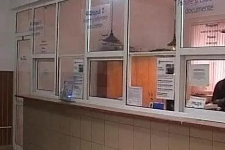 Sindicalistii din administratie ies in strada