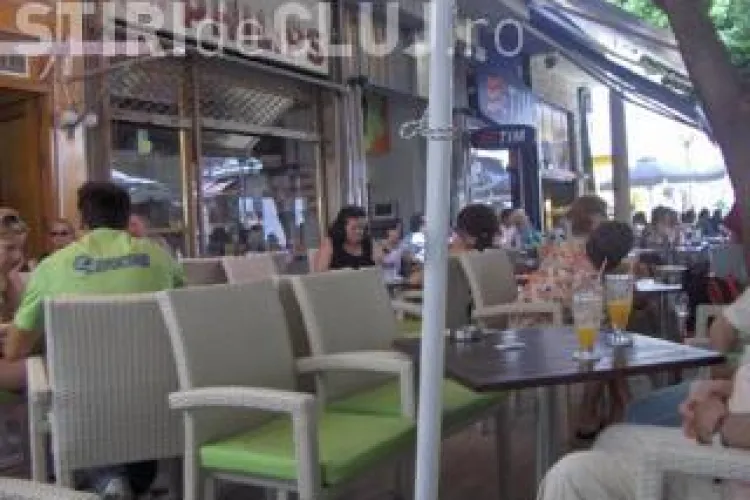 Demolarea terasei Rainbow, sistata din cauza frigului si a zapezii