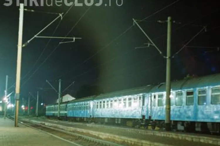 Un student din Cluj s-a aruncat la Alba in fata trenului! Tanarul a murit pe loc