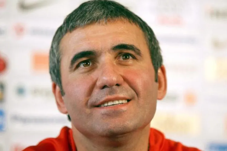 Hagi l-a facut praf pe Razvan Lucescu, care a spus ca poporul roman e "labil psihic"!