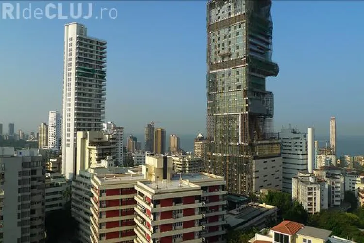 Cel mai bogat om din India, Mukesh Ambani, a cheltuit un miliard de dolari pe o locuinta - GALERIE FOTO