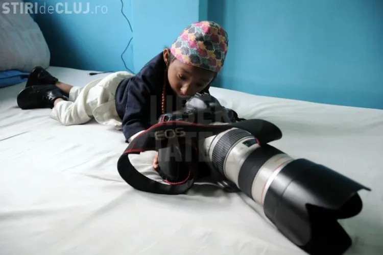 Cel mai mic om din lume are 65 de centimetri! Joi urmeaza sa intre oficial in Cartea Recordurilor - FOTO
