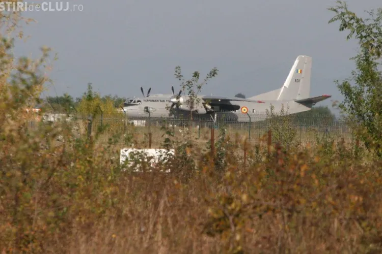 Ministrul Apararii, Gabriel Oprea, foloseste masinile si avionele MApN pentru vizite de partid FOTO