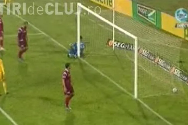 Nuno Claro, facut de ras de Adailton la al doilea gol! Portarul a scapat mingea din maini - VEZI faza