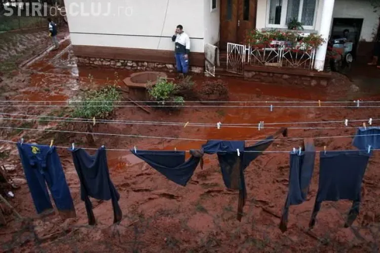 Reziduurile toxice de la accidentul ecologic din Ungaria au ajuns in Dunare!