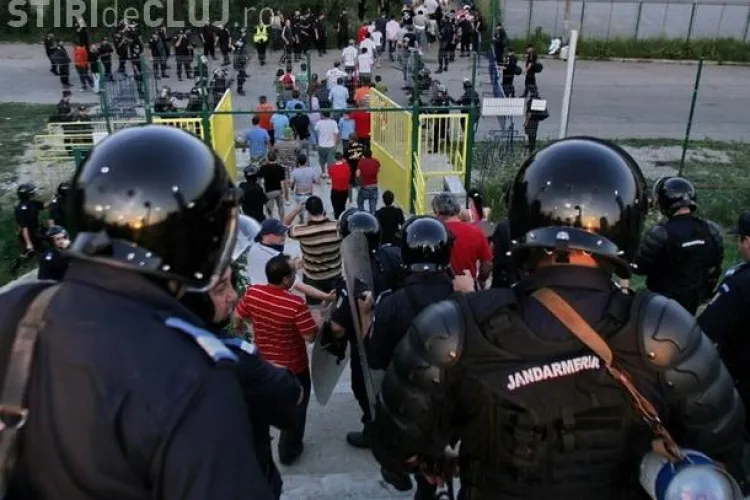 Meciul CFR Cluj - FC Brasov, pazit cu 150 de jandarmi