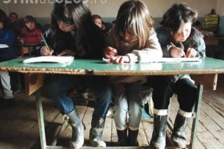 FRCCF Cluj a lansat un proiect de 9,2 milioane de lei pentru prevenirea abandonului scolar 