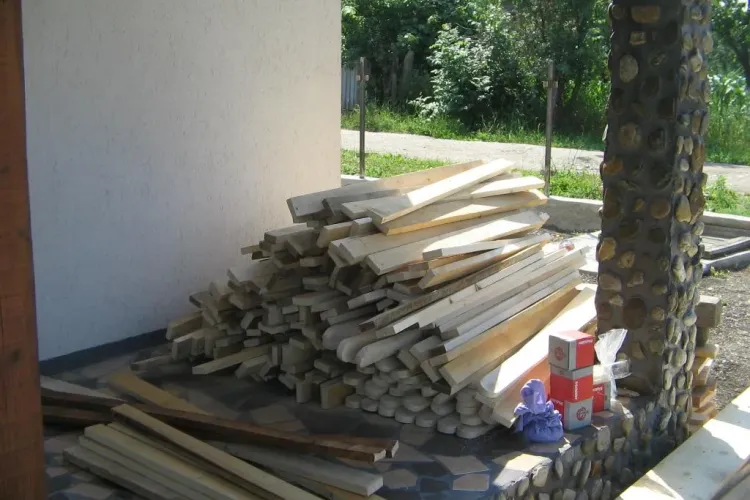 Ce a pățit un clujean după ce a angajat niște ”meseriași” să-i facă gardul. Le-a dat aproape toți banii, dar nu i-au lucrat nimic FOTO